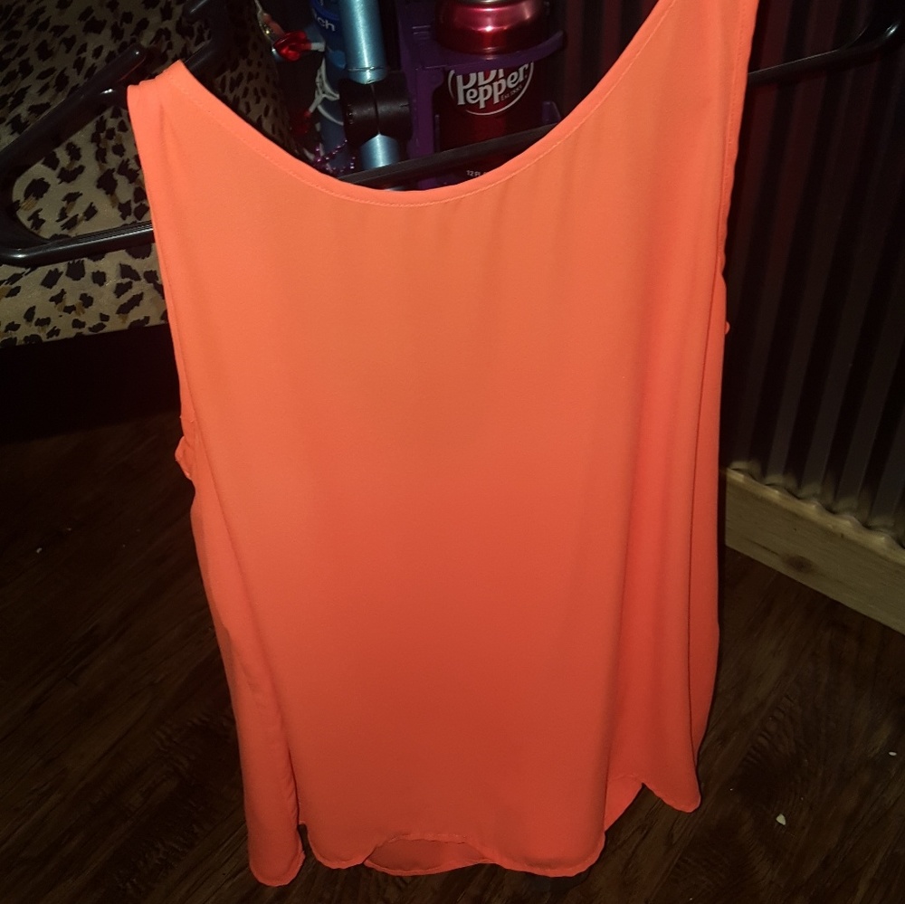 Shirt - Picture 2 of 2